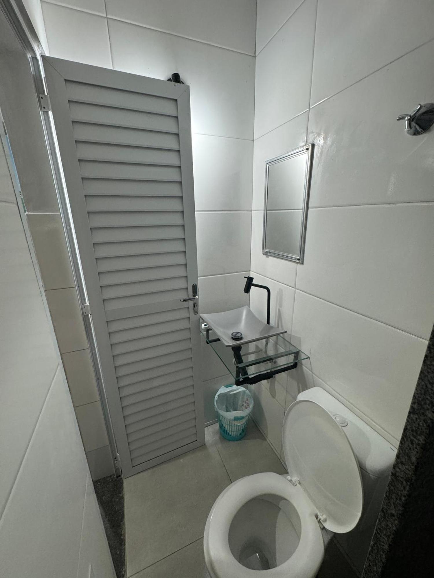 Suite Mar: Beachfront Compact Economy with Elevator Guarapari Exterior photo